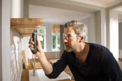 Bosch PushDrive akku skruemaskine m/bits