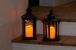Firkantet lanterne med LED-bloklys