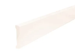 Indfatning glat plast hvid - 14 x 65 x 2200 mm